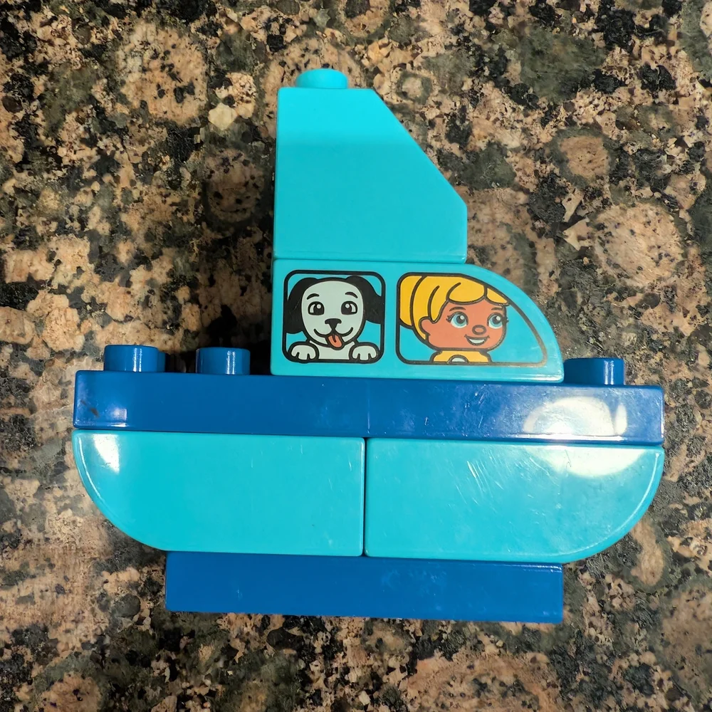 Lego Building Block Set with Yellow and Blue Pieces - Picture 3 of 5